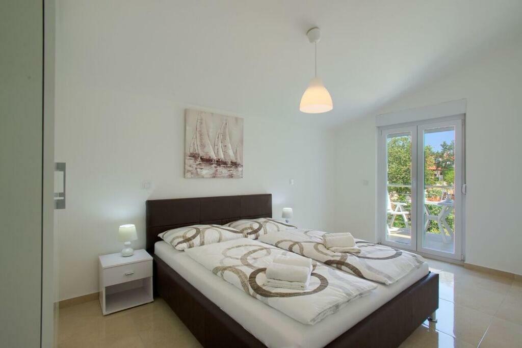 Villa Sanja Plovanija ภายนอก รูปภาพ